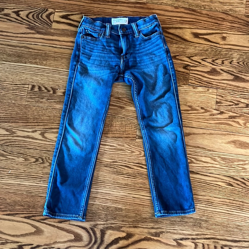 Abercrombie kids sweatpant jeans 7/8